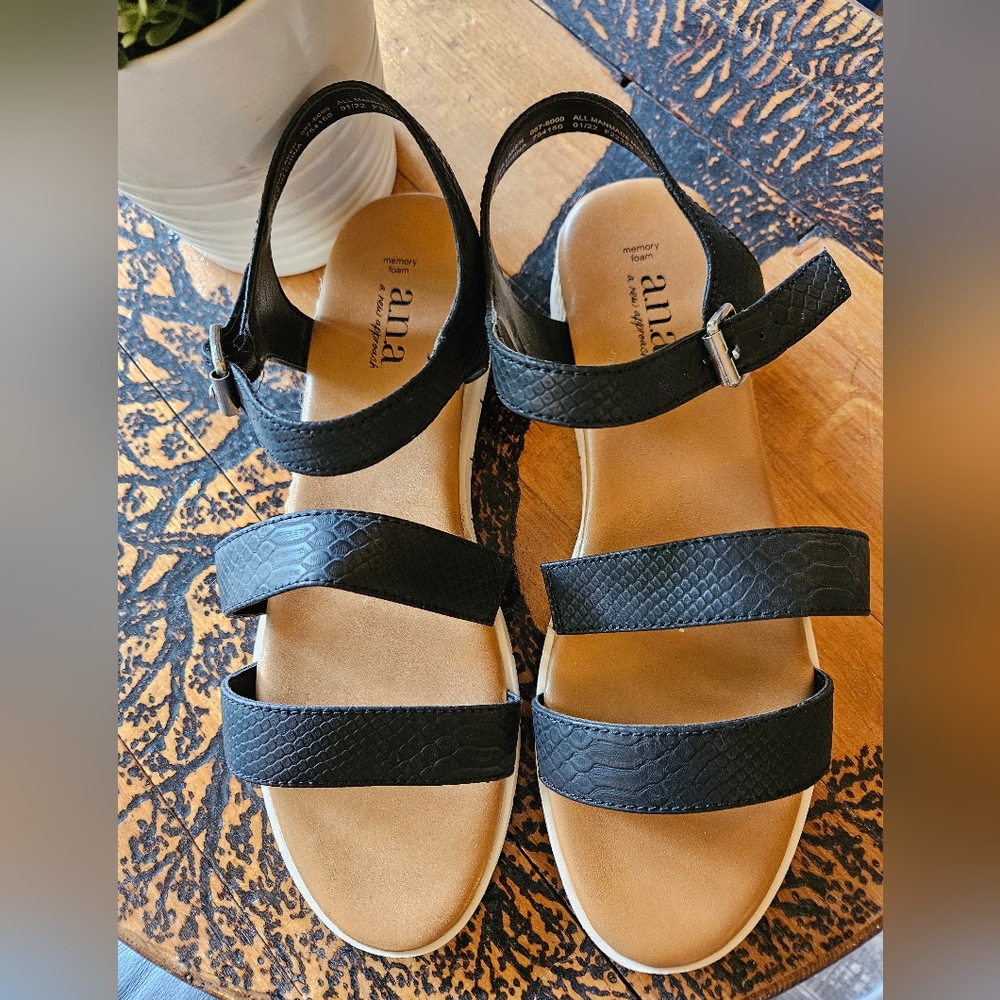 a.n.a. memory foam new black sandals